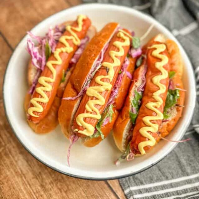 Air Fryer Brats Feature photo (4)
