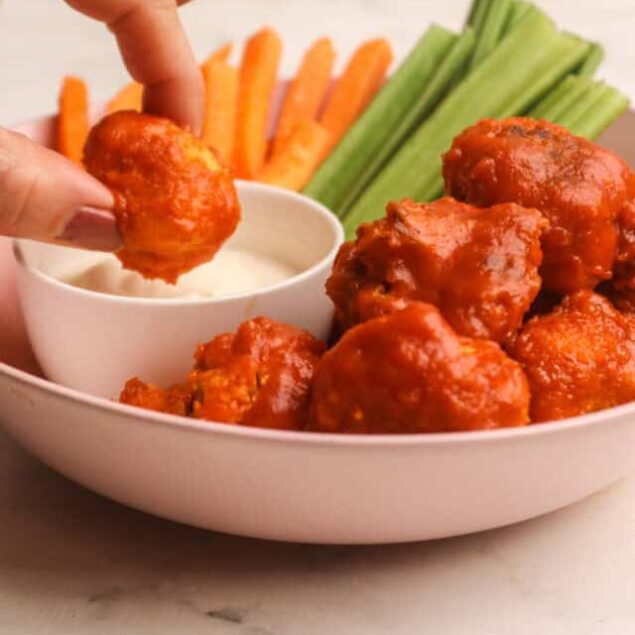 Easy Cauliflower Wings (Buffalo Wings) featured image below