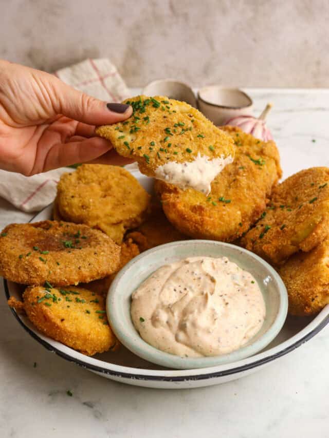 Delicious Fried Green Tomatoes - About a Mom
