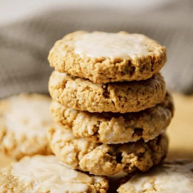 Iced Oatmeal Cookies