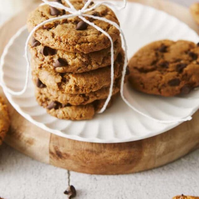 Vegan Chocolate Chip Cookies