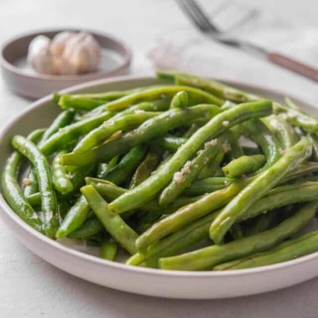 cropped-sauteed-green-beans-a_sauteed-beans-1.jpeg