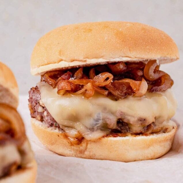 cropped-a-french_onion_burger_recipe-feature-1.jpeg