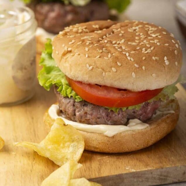cropped-a-blue_cheese_burger_recipe-feature-1.jpeg