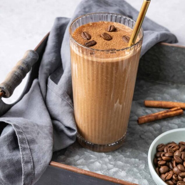 cropped-a-coffee_smoothie_recipe-feature-1.jpeg