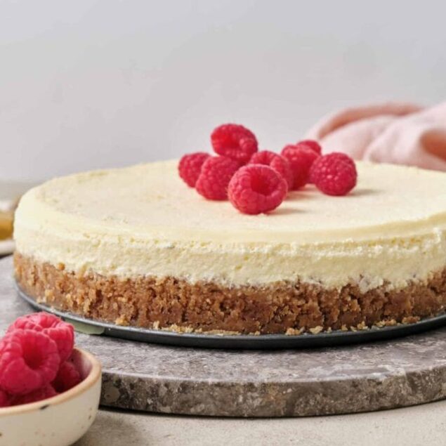 cropped-a-sour_cream_cheesecake-feature-1.jpeg