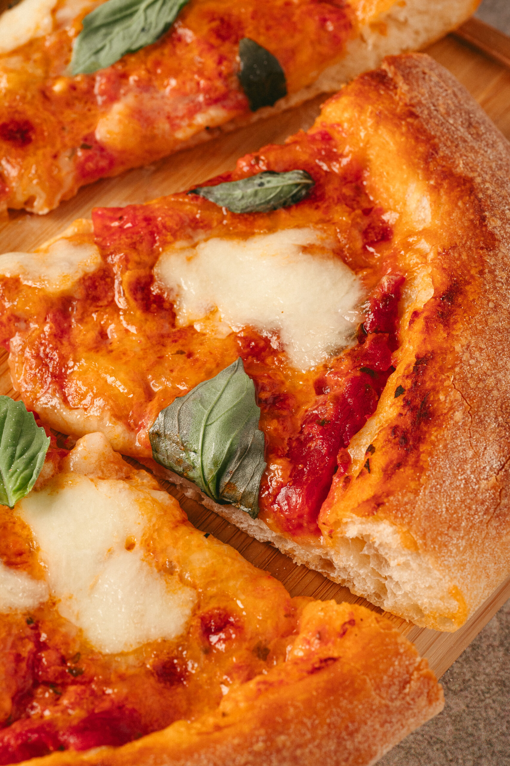 Vodka Pizza slice close-up shot